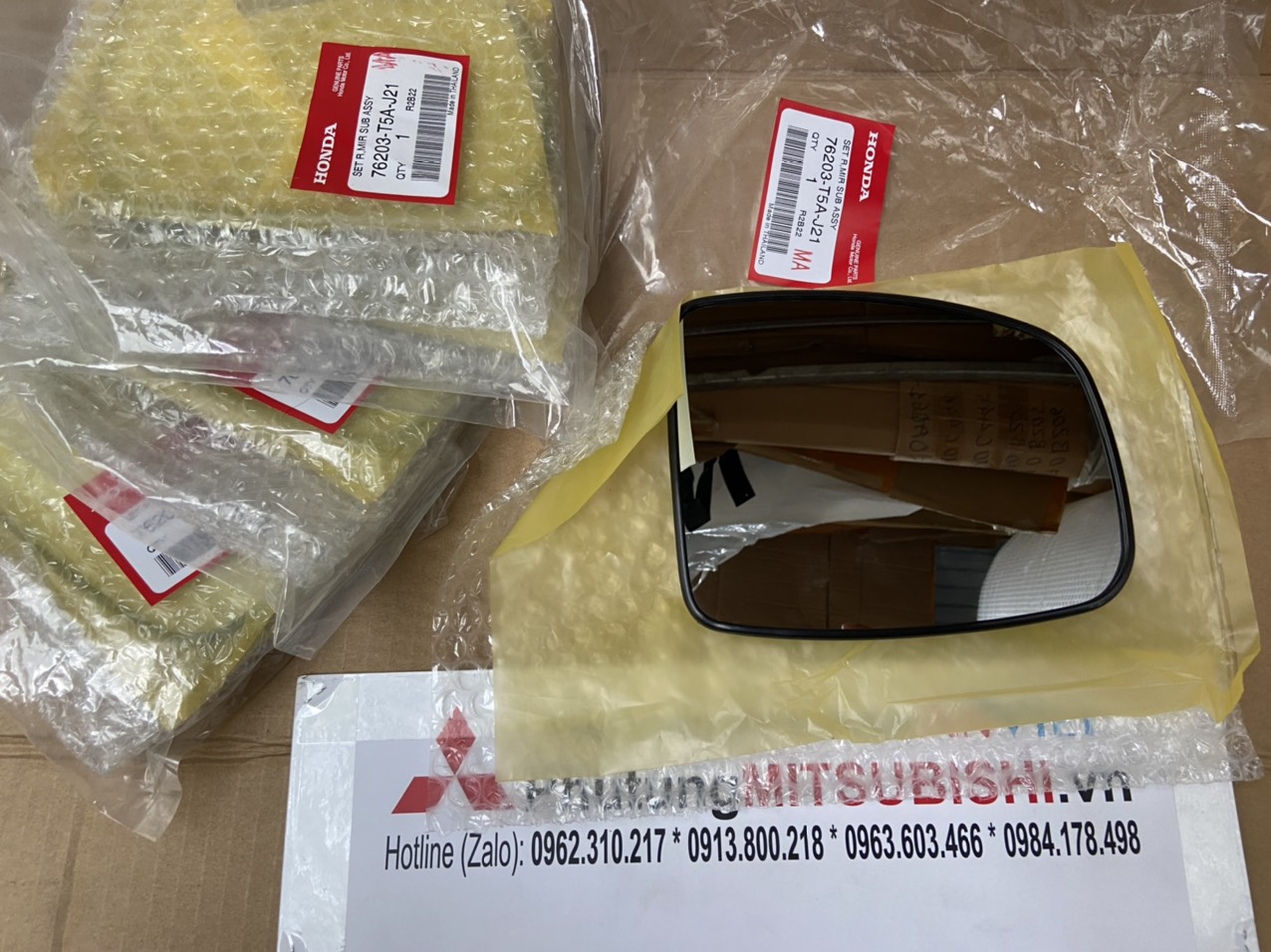 Mặt gương xe Honda JAZZ